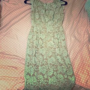 I am selling a beautiful dress